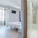 بيت ضيافة Centro 2*