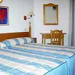 بيت ضيافة Centro 2*